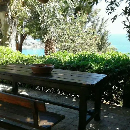Endless Blue - Amazing Sea View Дом отдыха *